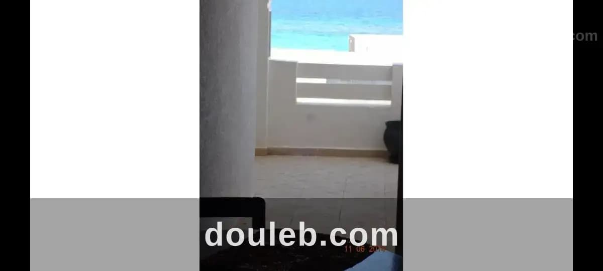Bel appartement au bord de la mer - Miniature 4