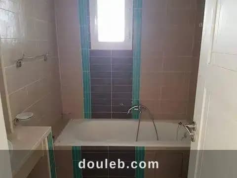 Appartement meublé s2 par nuitée 100dt à Ben Arous