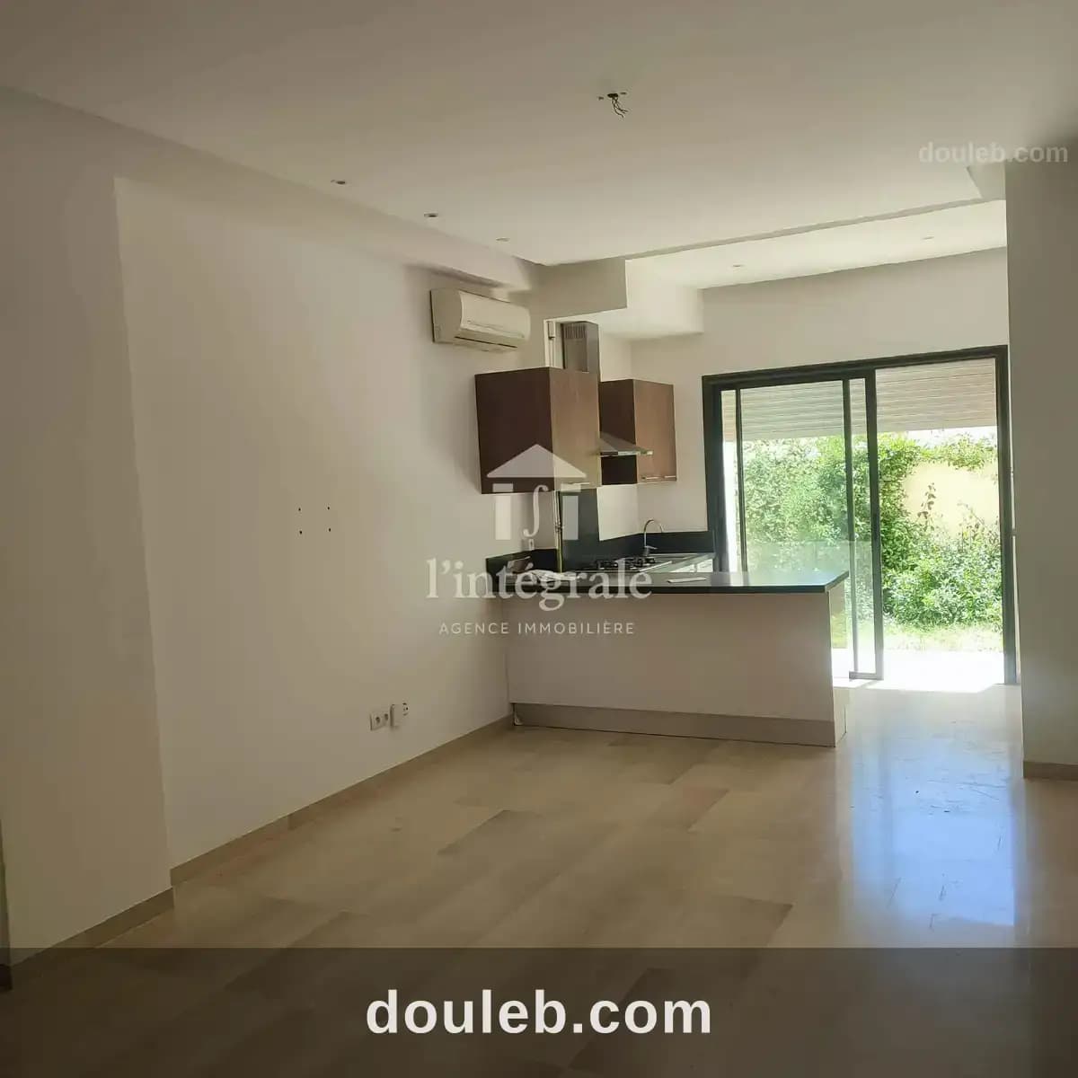 Coquet appartement s2 avec jardin privatif - Miniature 3