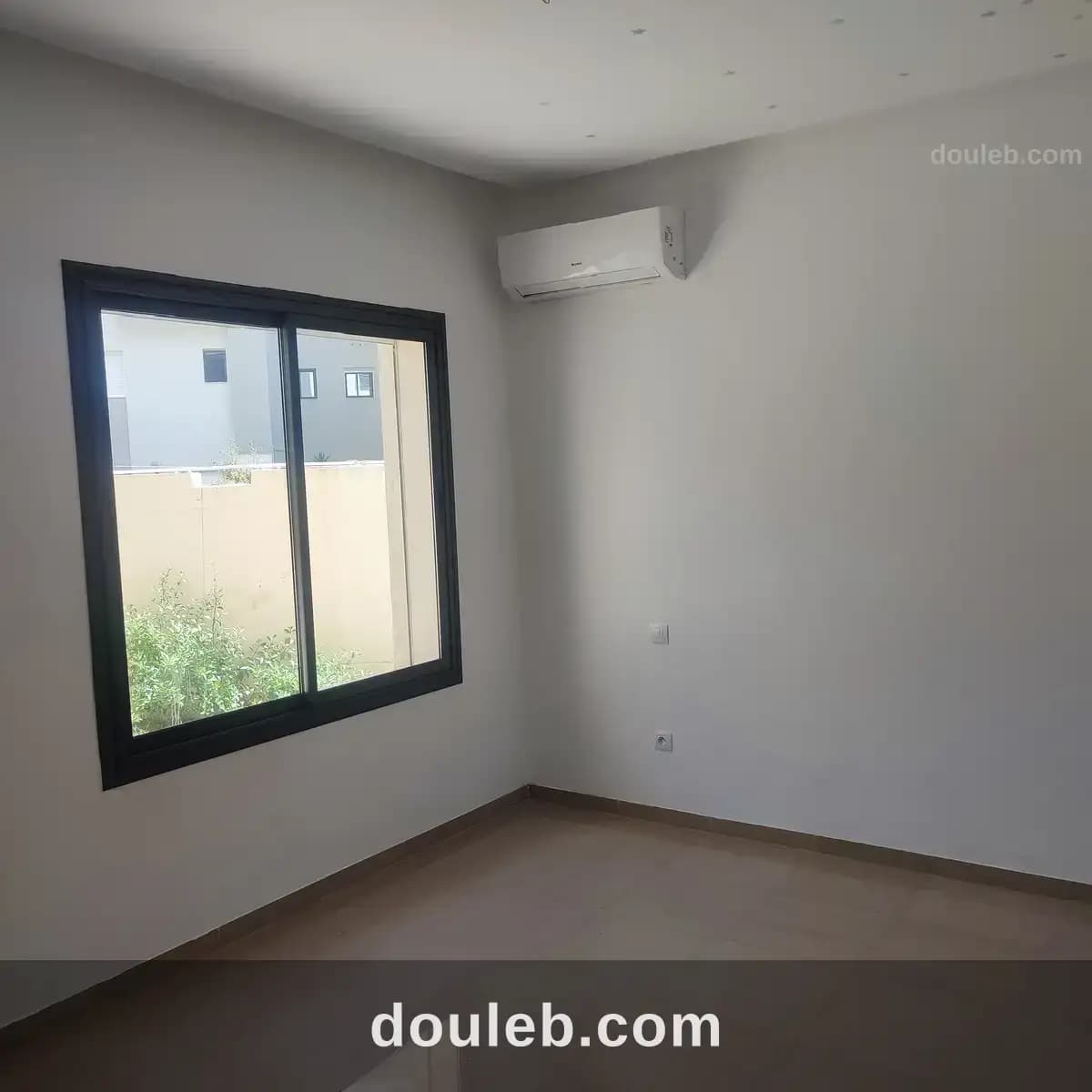 Coquet appartement s2 avec jardin privatif - Miniature 6