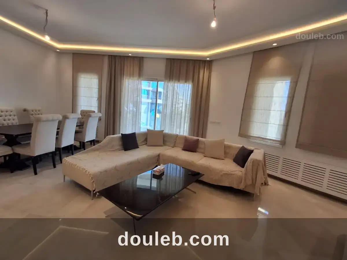 S3 à v au lac 2 à Tunis
