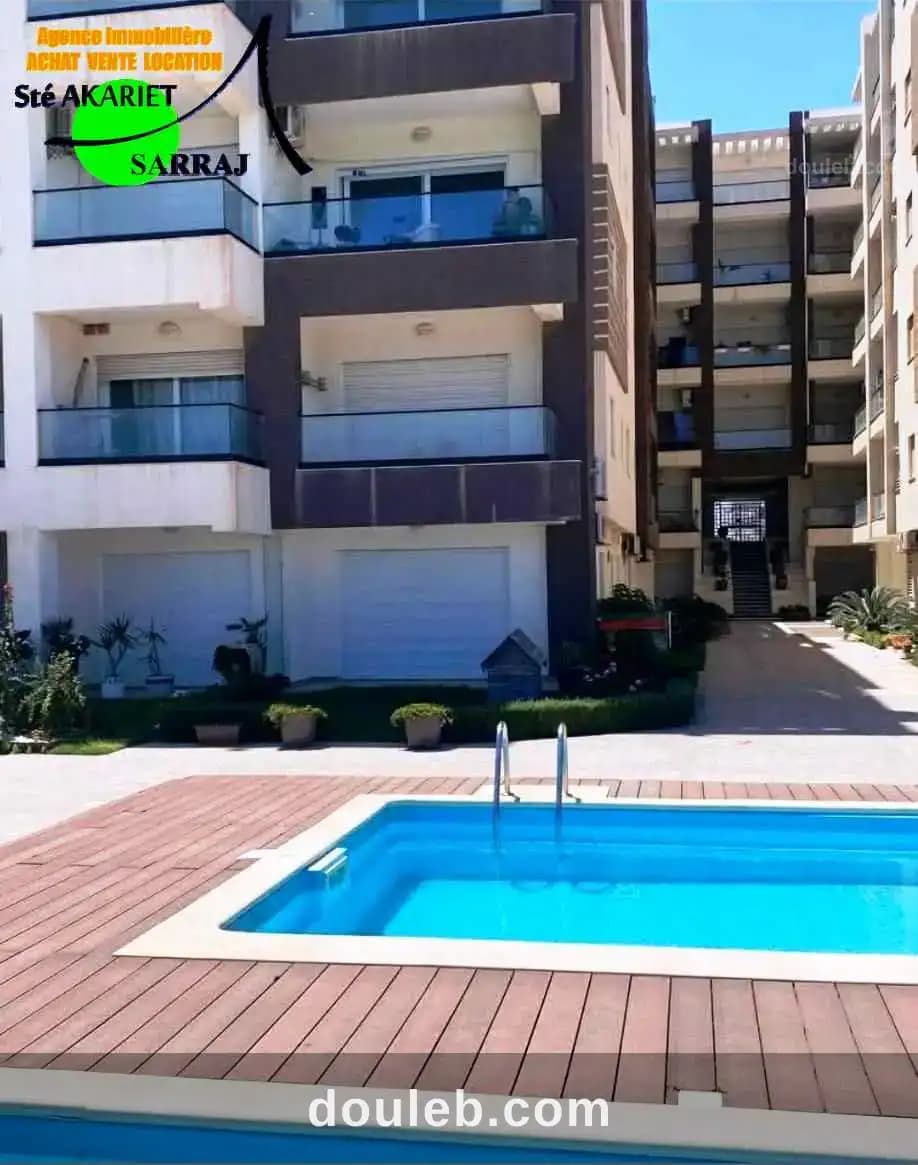 Appartement s2 pieds dans l'eau à chatt mariem à Sousse