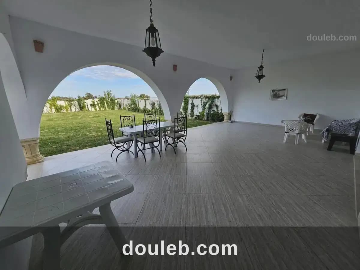 Villa 600 md kalaat andalous à Ariana