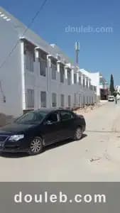 Al app dans une immeuble nogra à Tunis