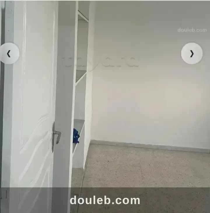 Cherche 2 personnes pour partager appartement à Ariana