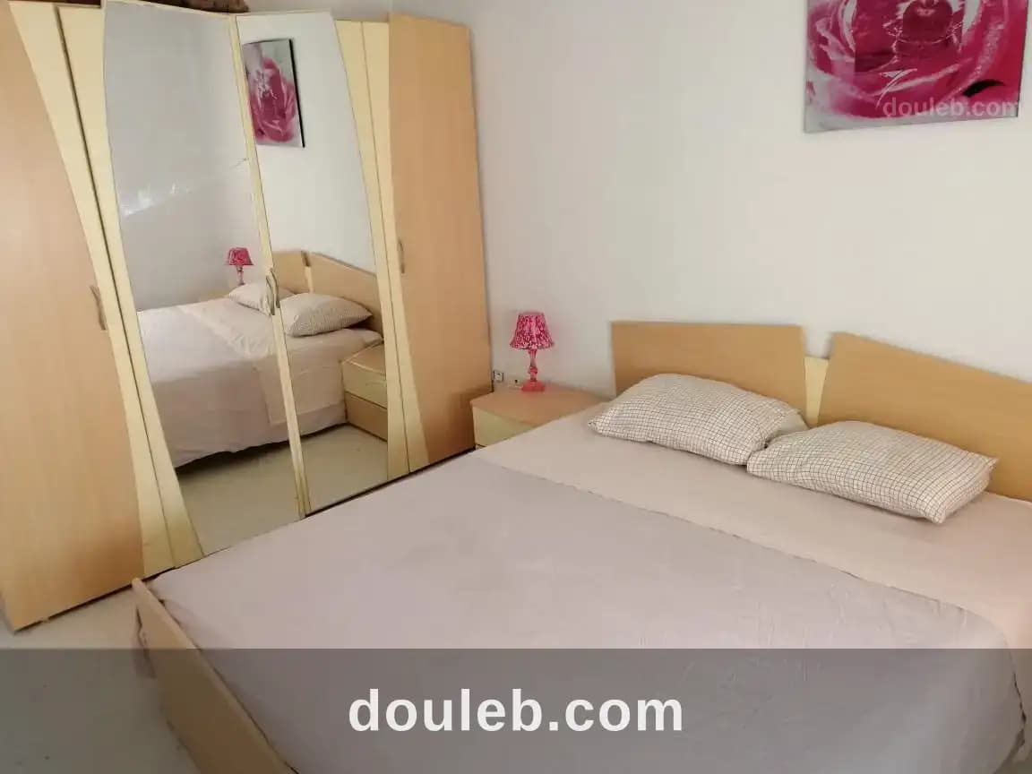 Deux chambres salon meublé par nuit tunis la marsa à Tunis