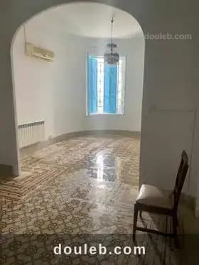 Appartement jihen montfleury à Tunis