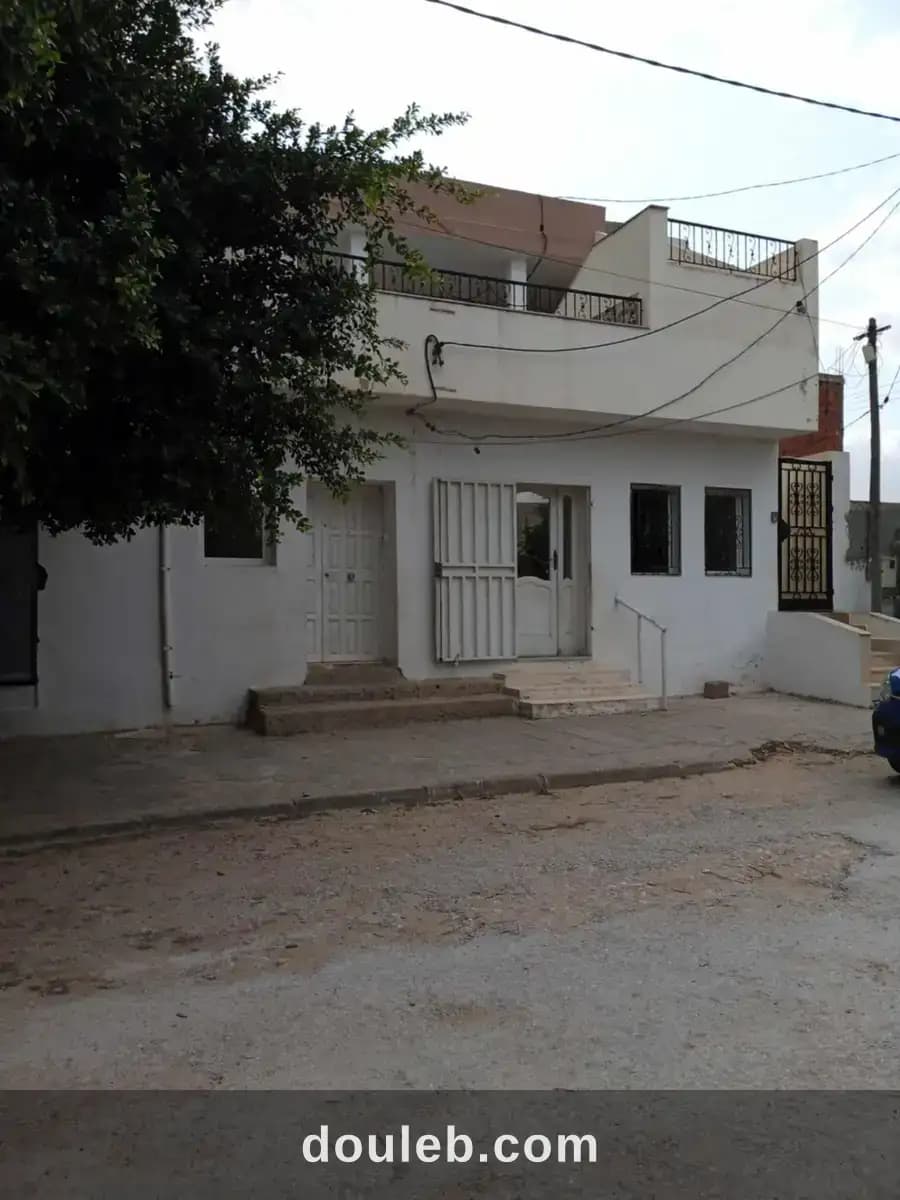Local khelidia à Ben Arous