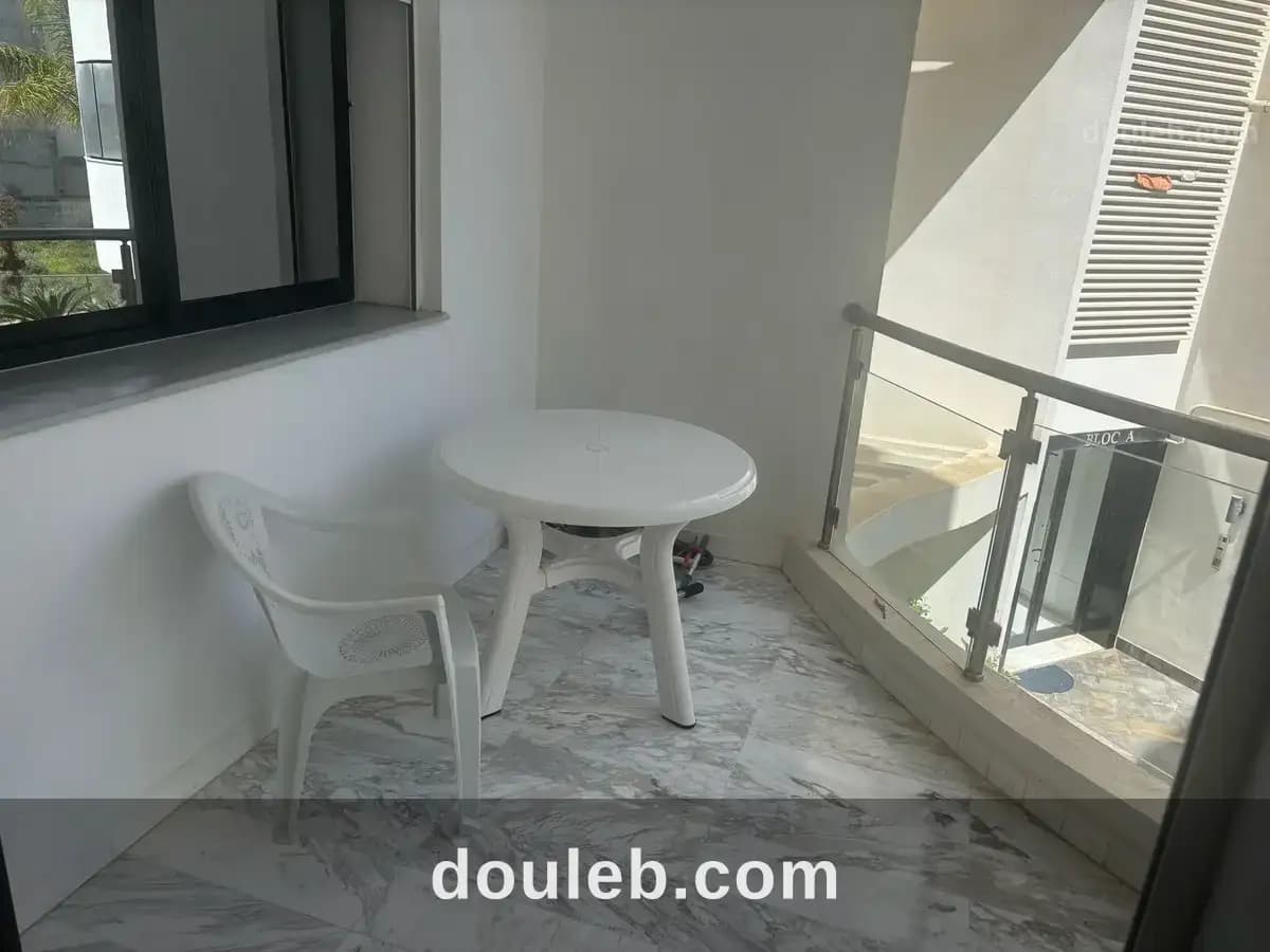 Appartement s3 à v à ennaser à Ariana