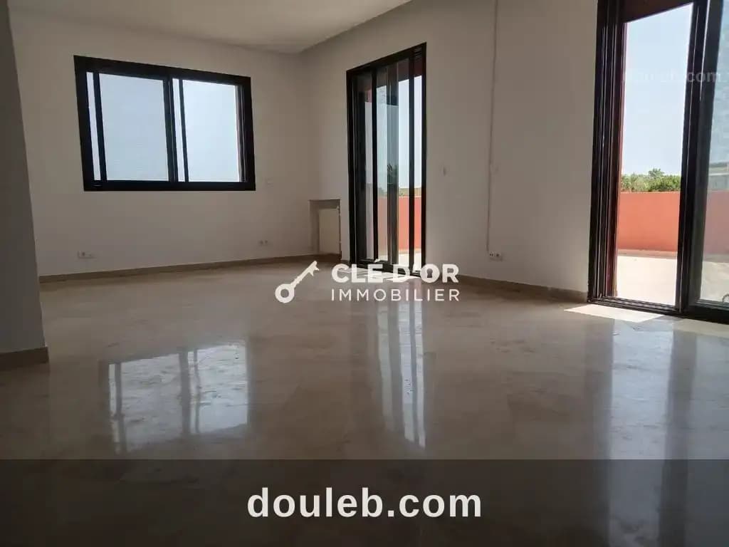 Duplex s3 l à gammarth à Tunis