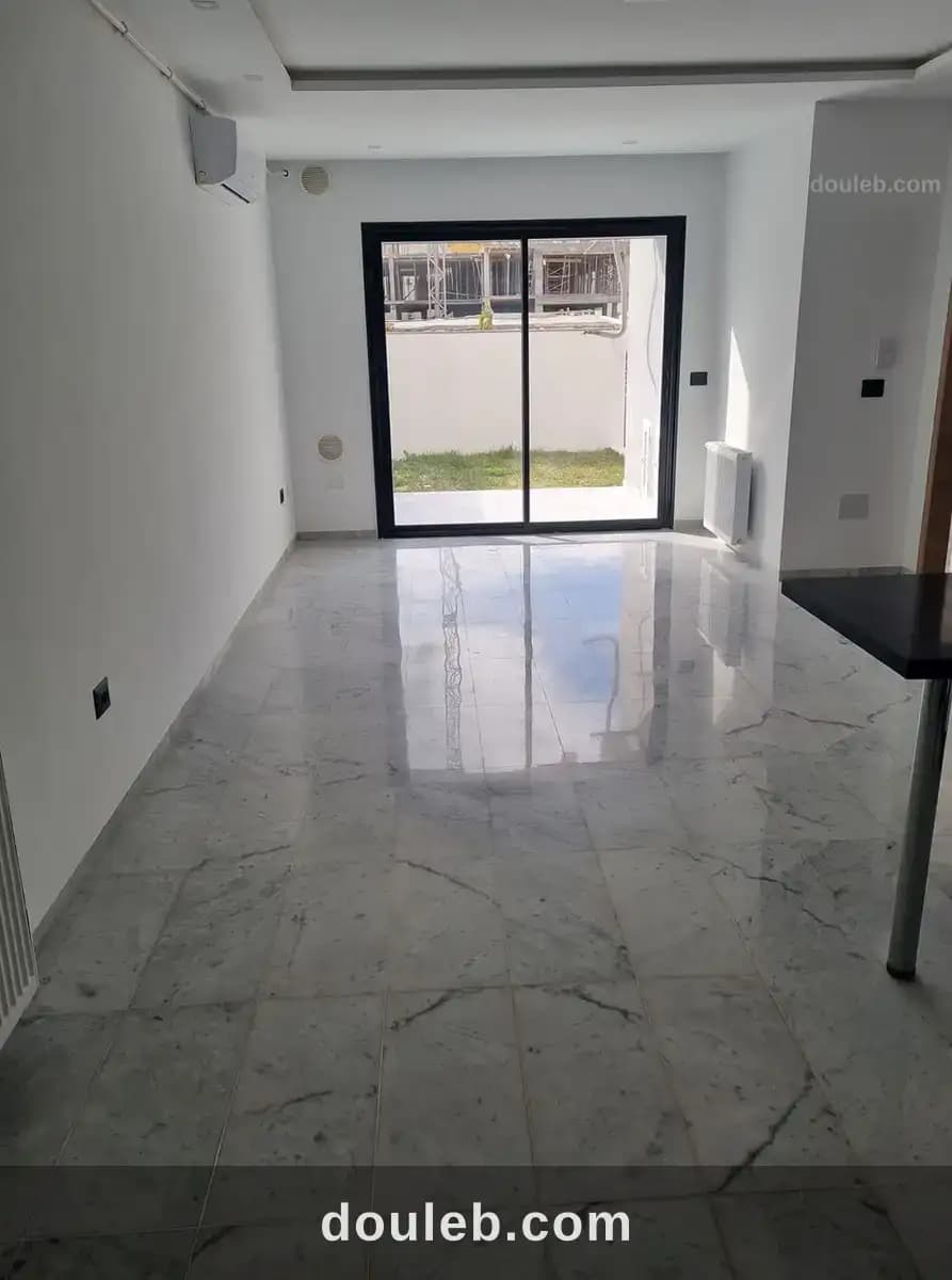 S plus un avec un jardin à la nv soukra à Tunis