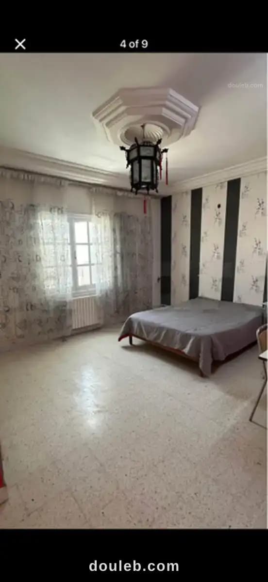 Joli rdc de villa s3 à Tunis