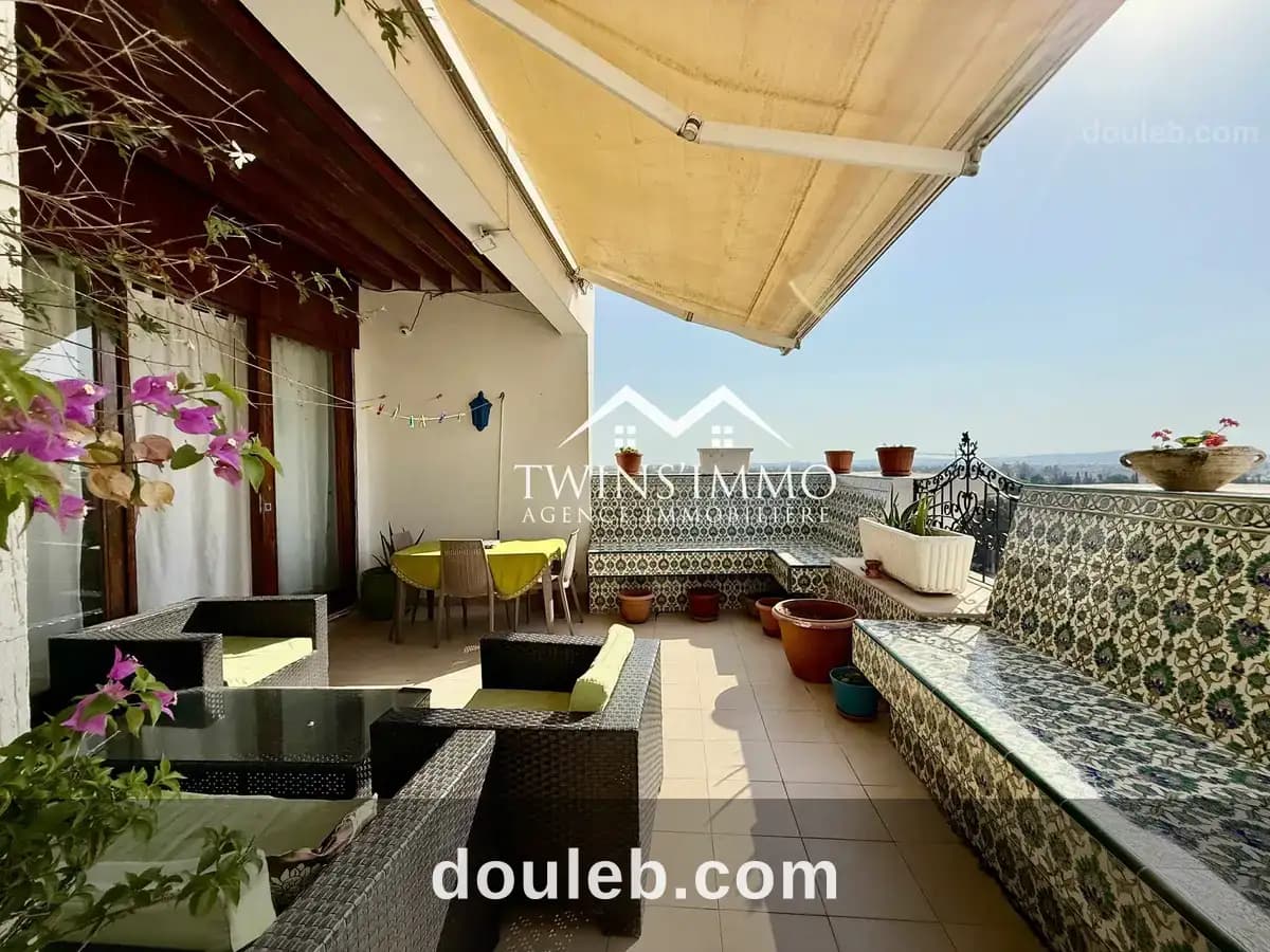Appartement s4 à la soukra à Ariana