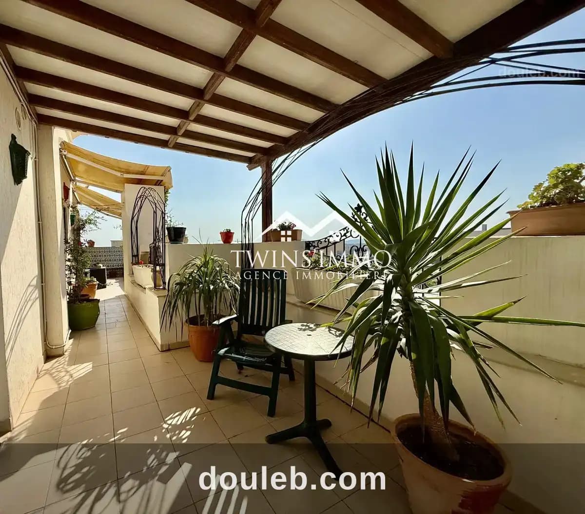 Appartement s4 à la soukra - Miniature 2
