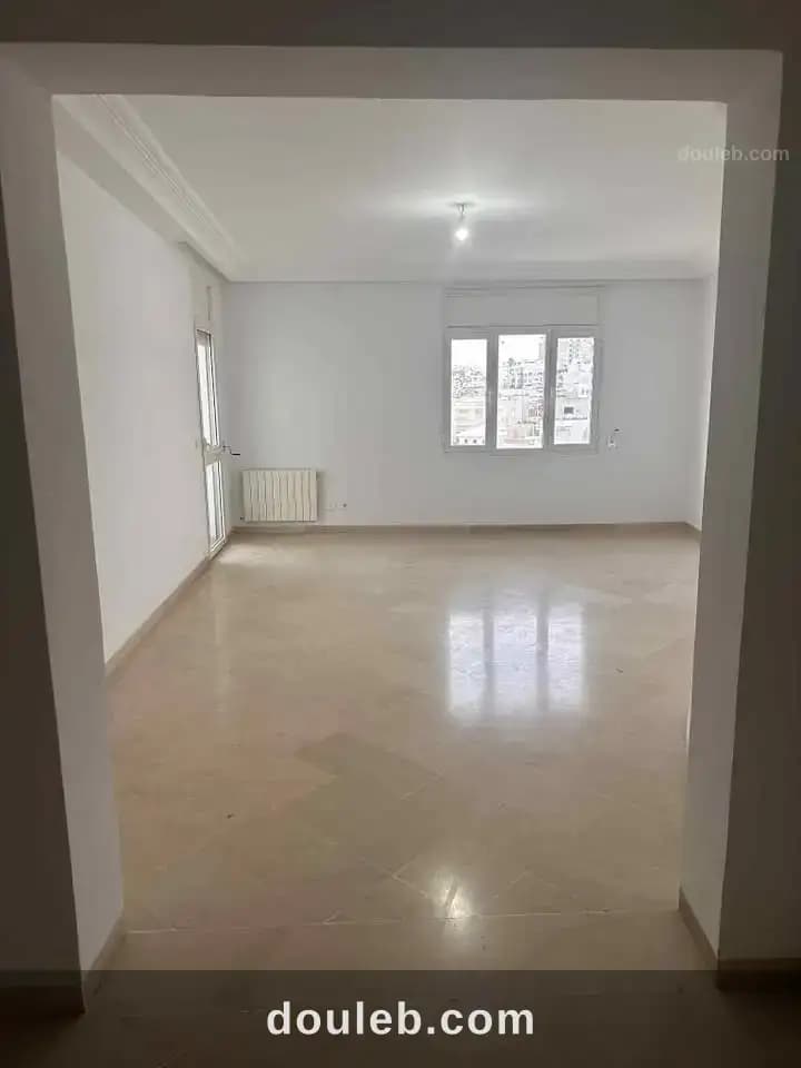 Un magnifique appartement s3 - Miniature 4
