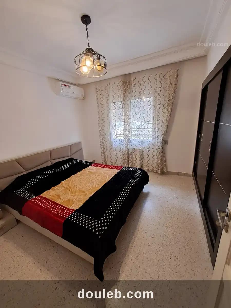 Particulier l apt s4 meublé cité wahat à Tunis