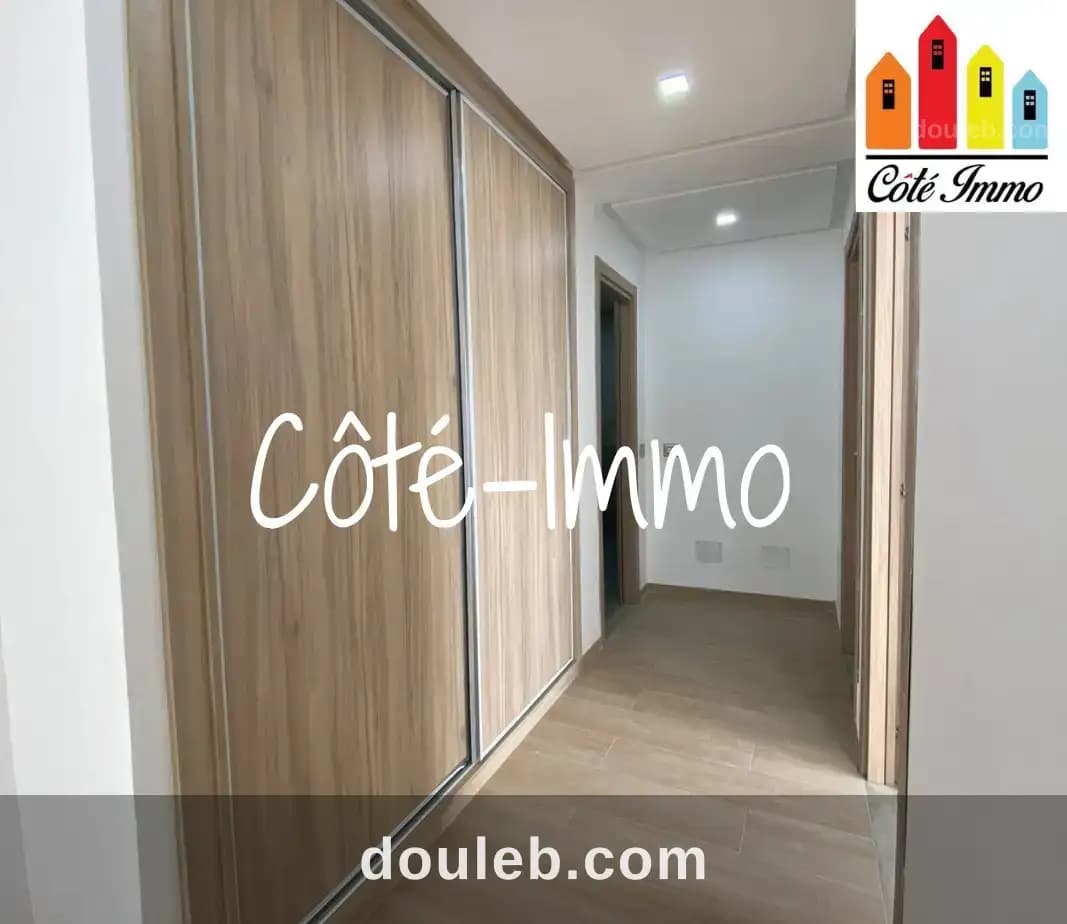 Appartement s2 hst à rades à Ben Arous