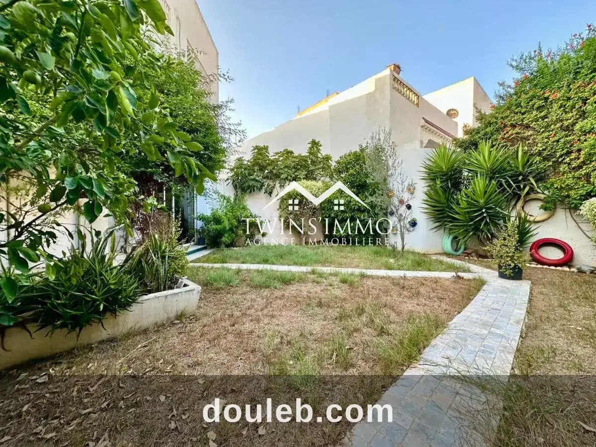 Villa en s6 à la marsa à Tunis