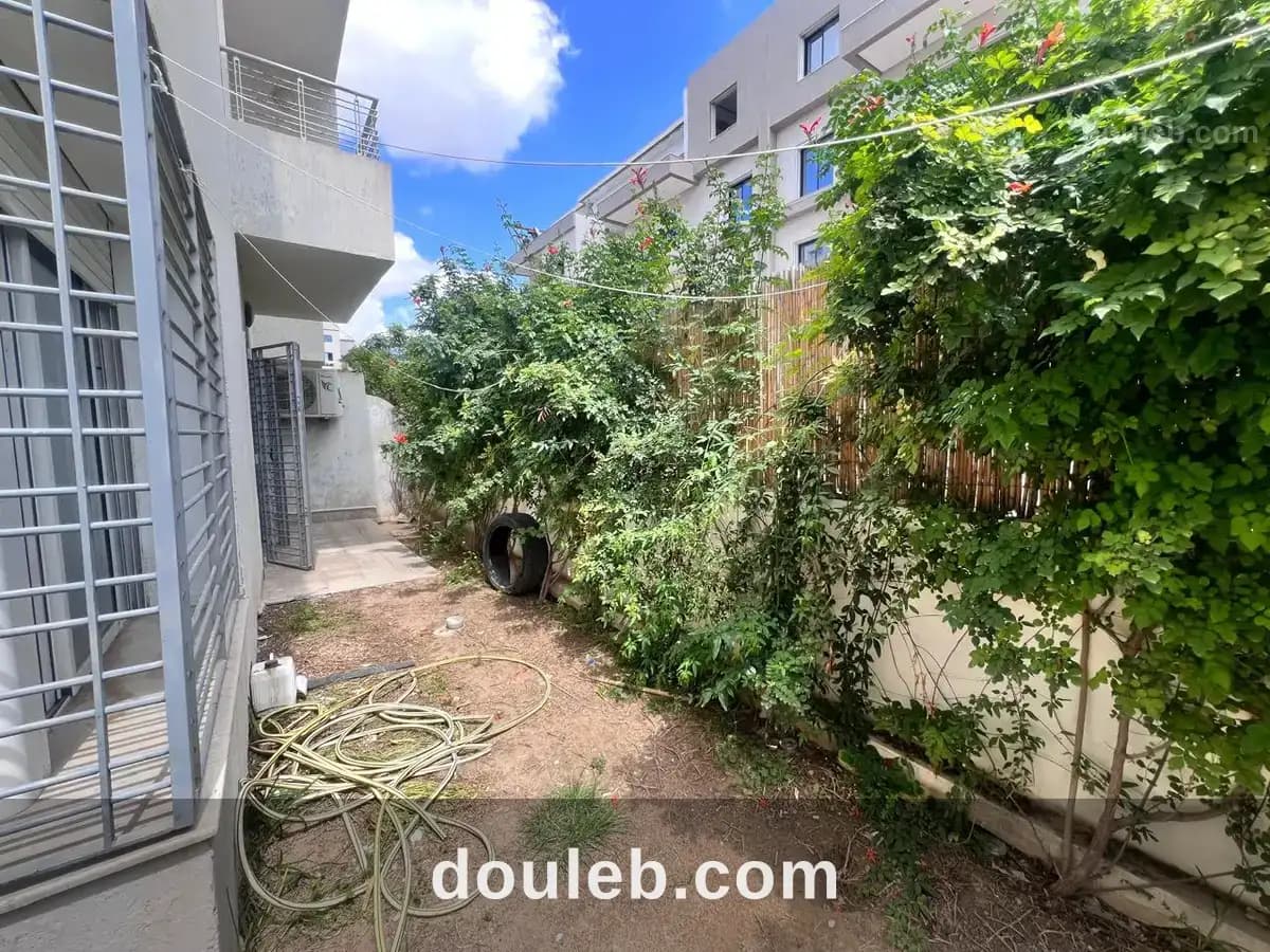 Duplex s3 au jardins de carthage à Tunis