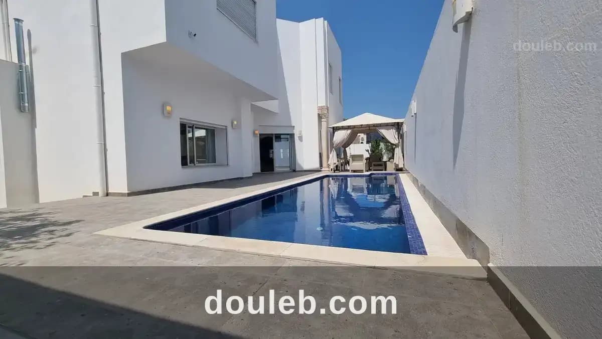 Villa avec piscine à gammarth à Tunis
