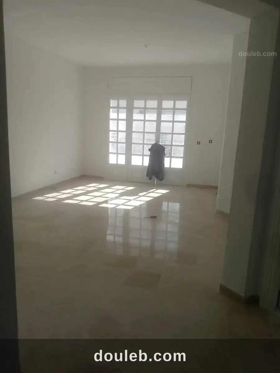 Appartement s plus 2 à ennasr2 à Ariana