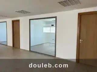 Bureaux 226 m2 - Miniature 4