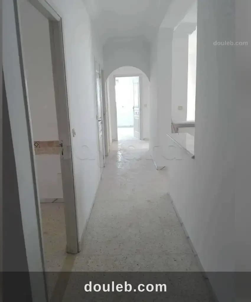 Un grand appartement s2 à Ariana