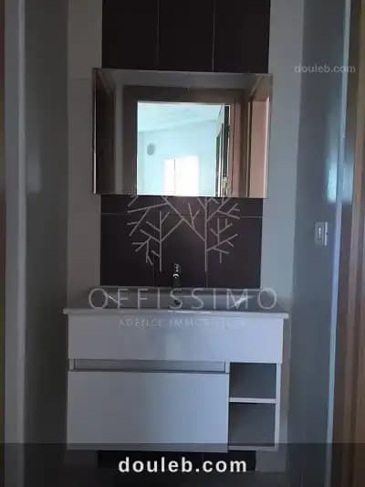Appartement s2 lac 2 haut standing à Tunis