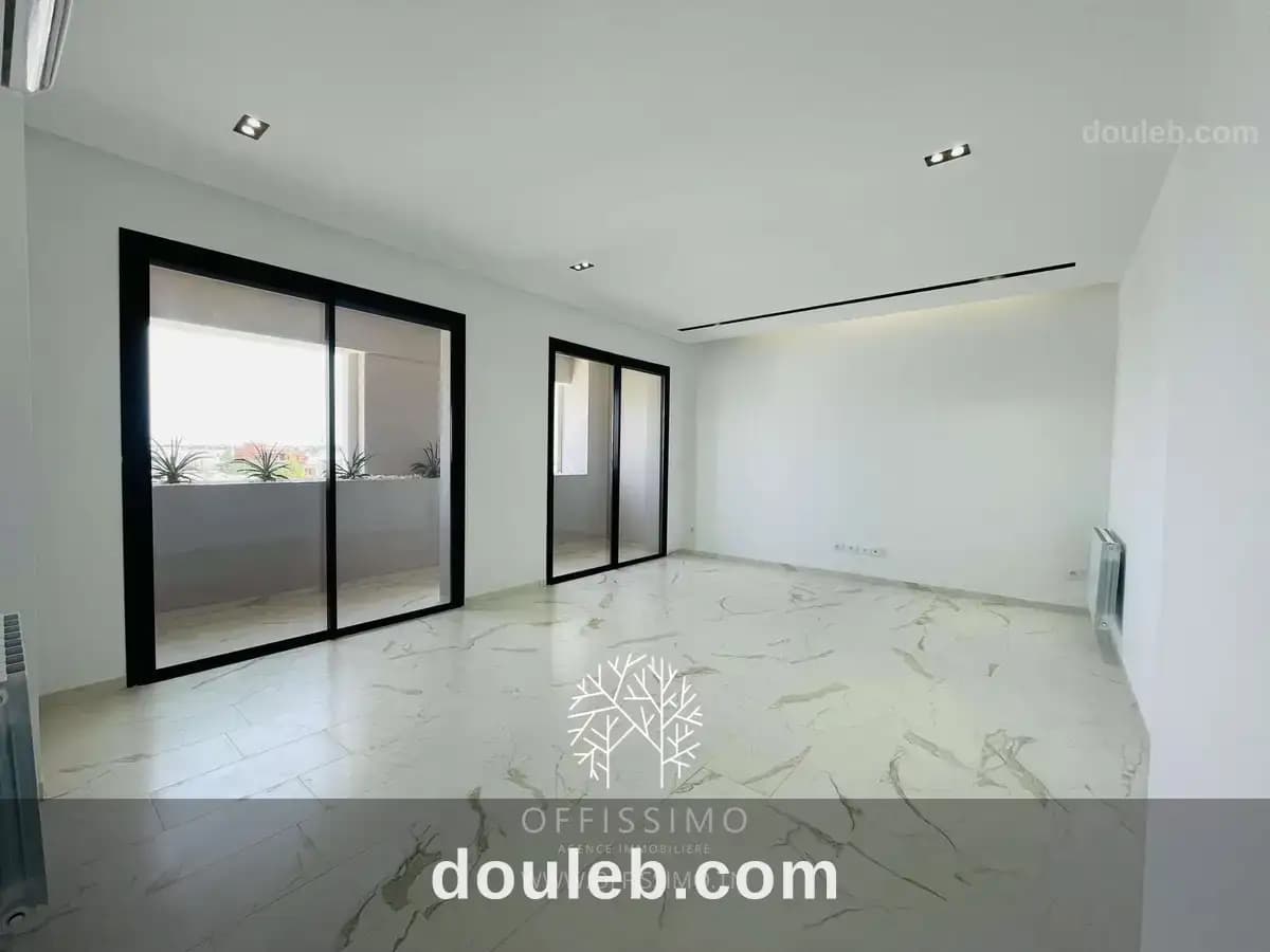 Magnifique appartement s 2 avec vue panoramique à Tunis