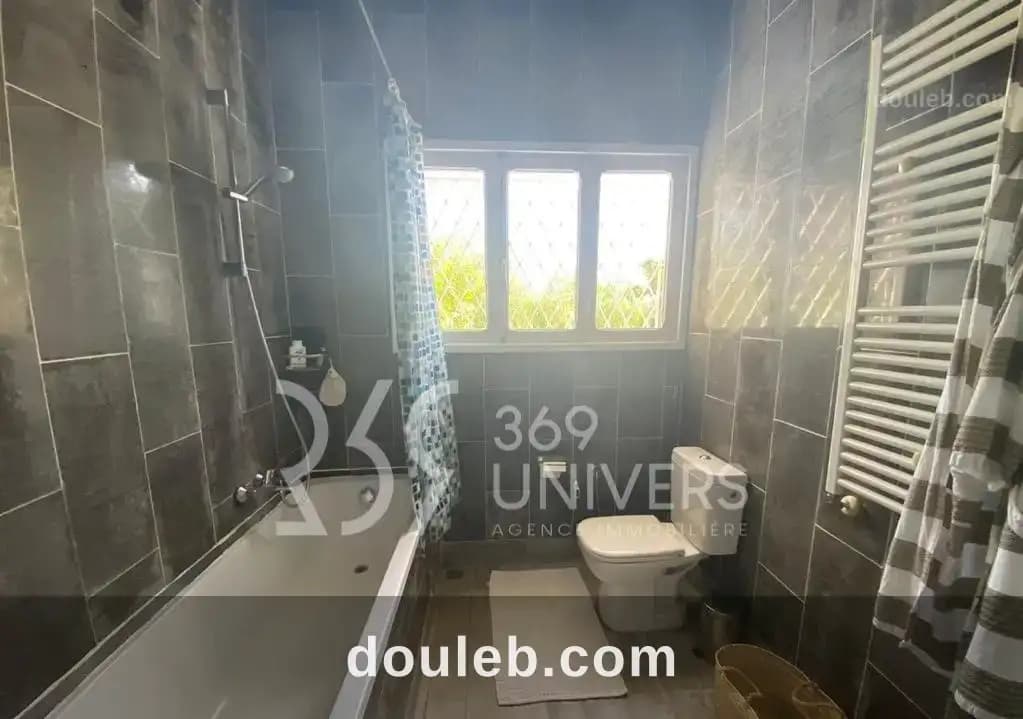 Duplex avec vue sur mer à carthage ref rd069 à Tunis