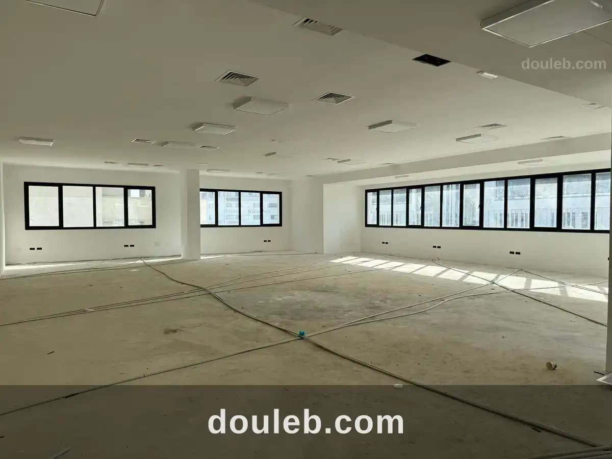 Immeuble bureautique neuf 4800 m2 au lac 3 kram - Miniature 2