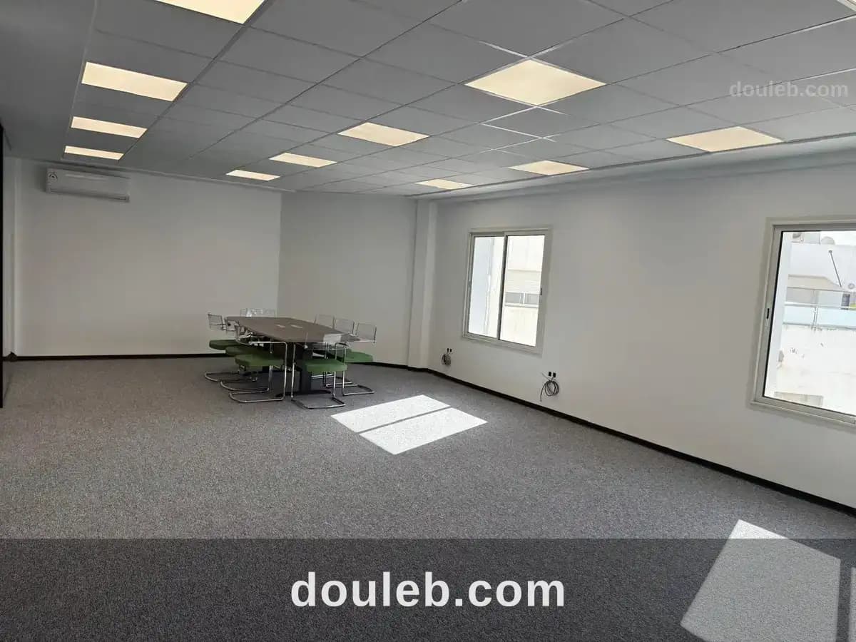 Bureau neuf 150 m2 au lac 1 à Tunis