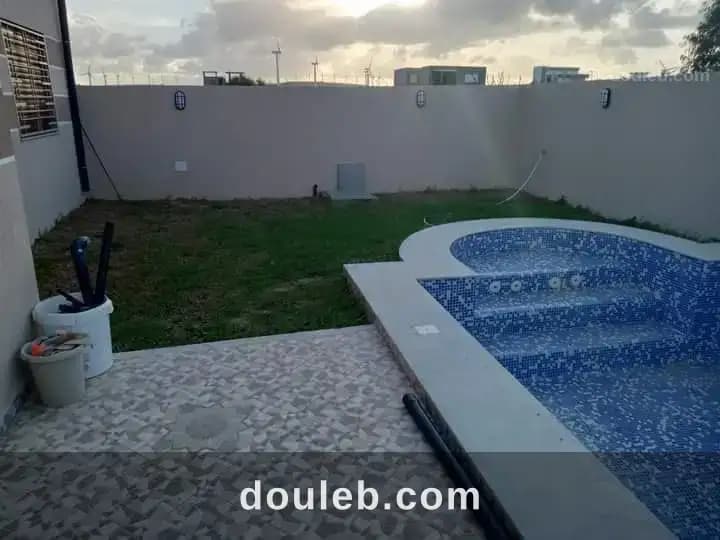 Villa neuve des 275m2 a la mer el haouaria à Nabeul
