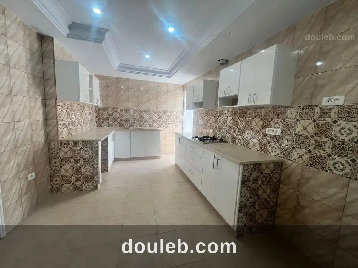 A l'année un appartement s3 à Nabeul