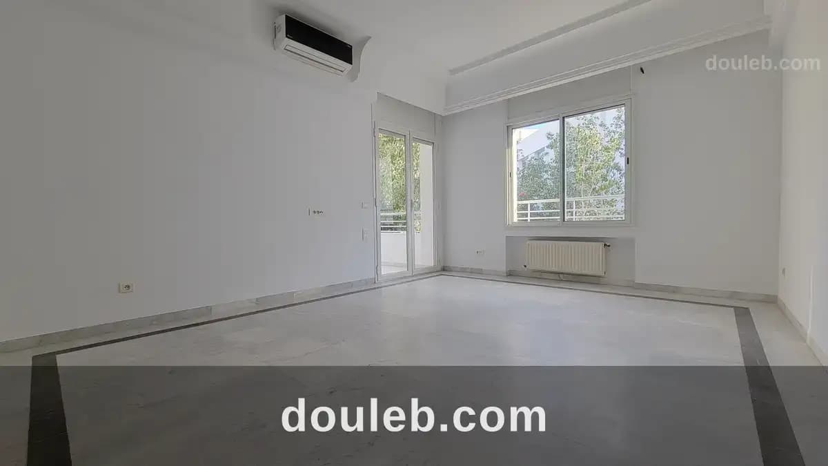 Bureau a2 au lac 2 2eme étage ascenseur à Tunis