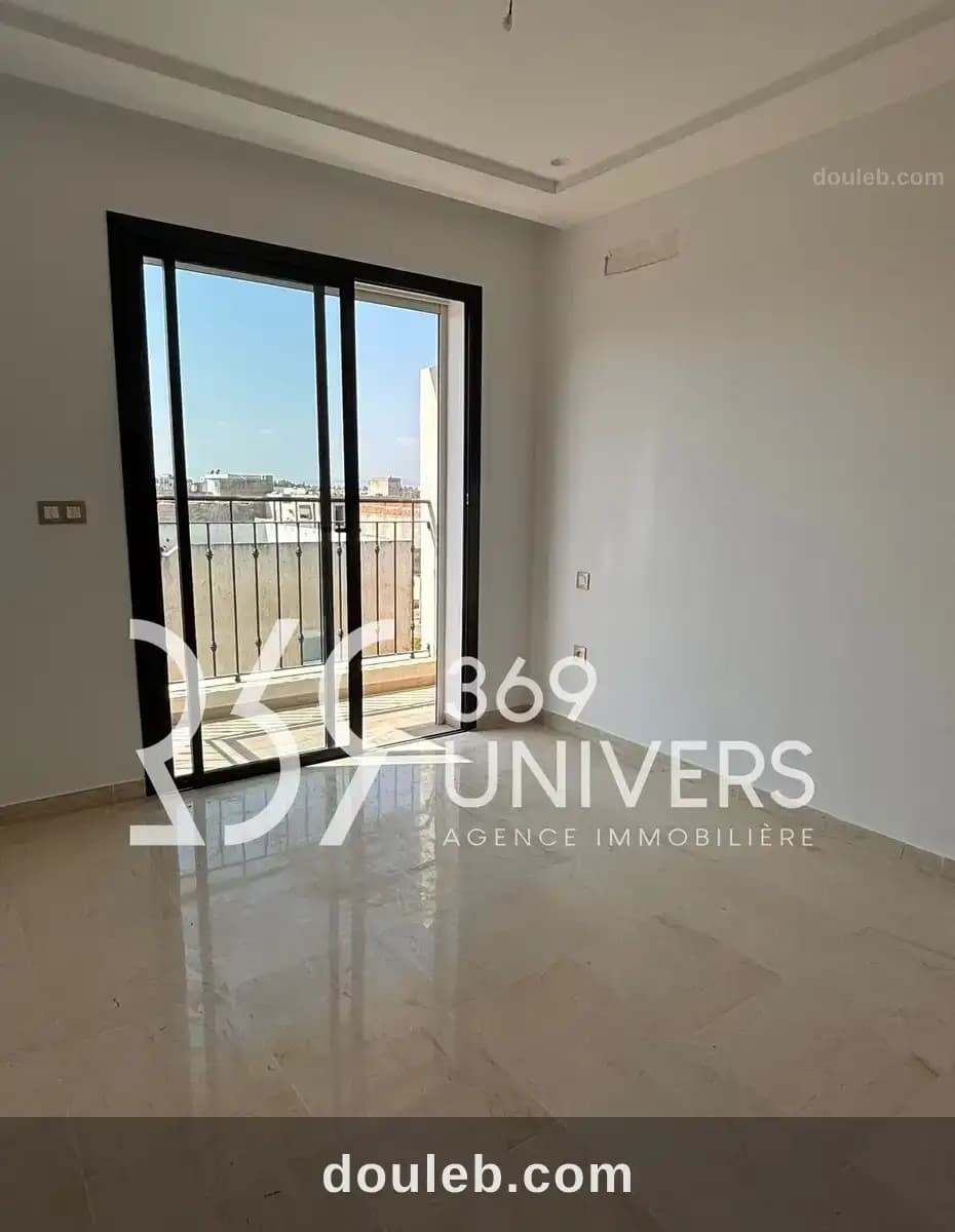 Appartement avec balcon à sidi daoued ref ra166 - Miniature 4