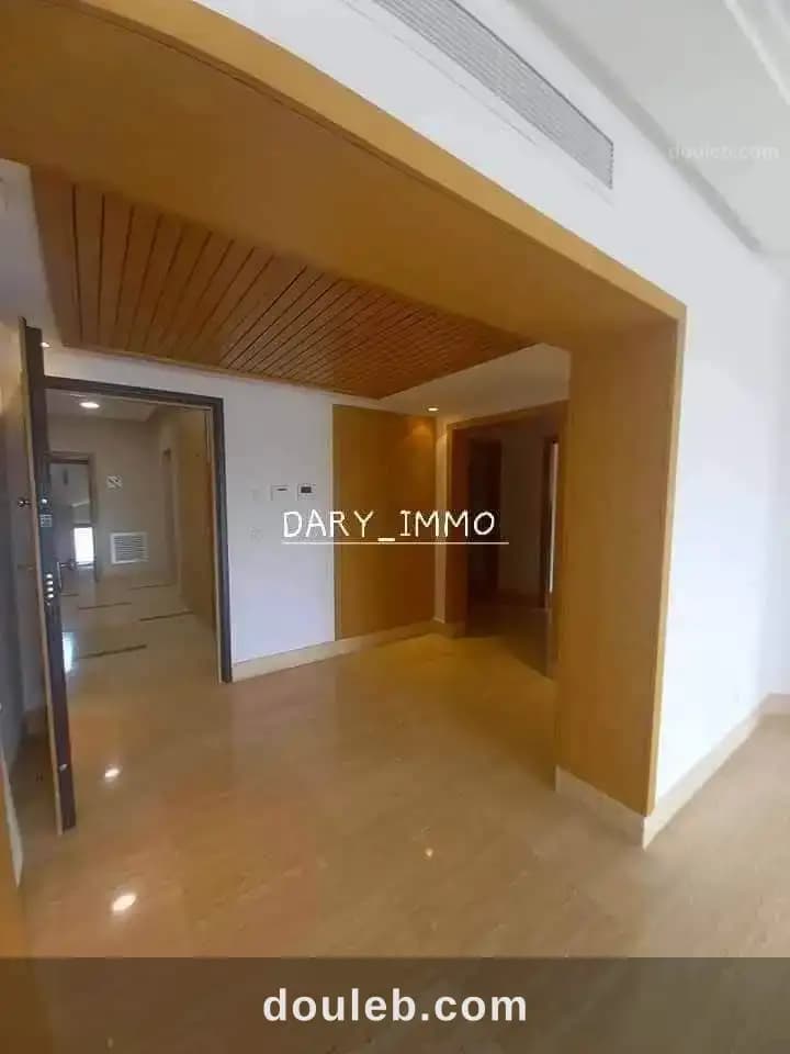 Appartement luxueux s3 aux jardins de carthage - Miniature 2