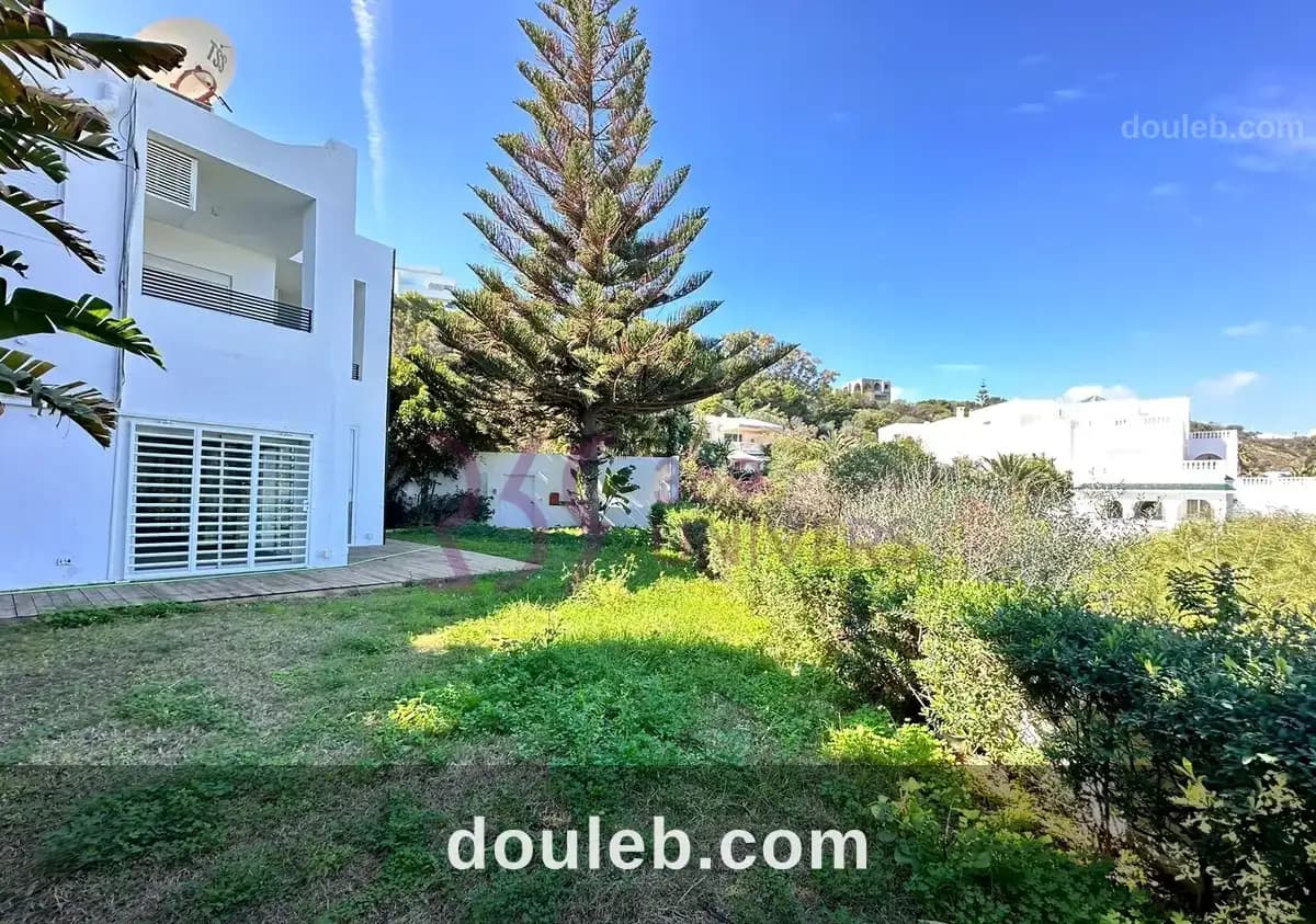 Villa avec vue sur mer à gammarth ref rc004 à Tunis