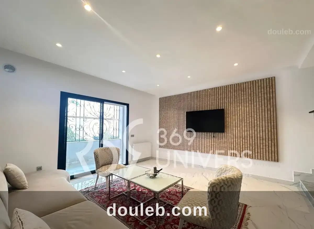 Appartement avec terrasse à la marsa ref ra128 à Tunis
