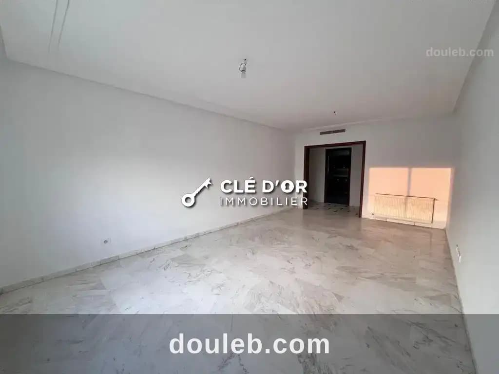 Appartement s4 jardins de carthage à Tunis