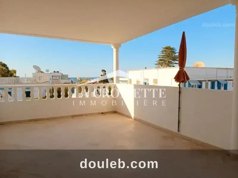 Rez de chaussée s3 vue sur mer à la marsa mrcl0351 à Tunis