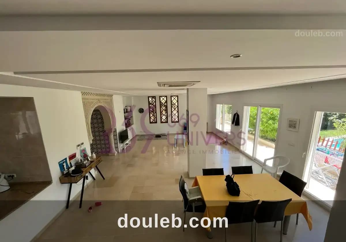 Villa avec vue dégagée à carthage ref rh081 à Tunis