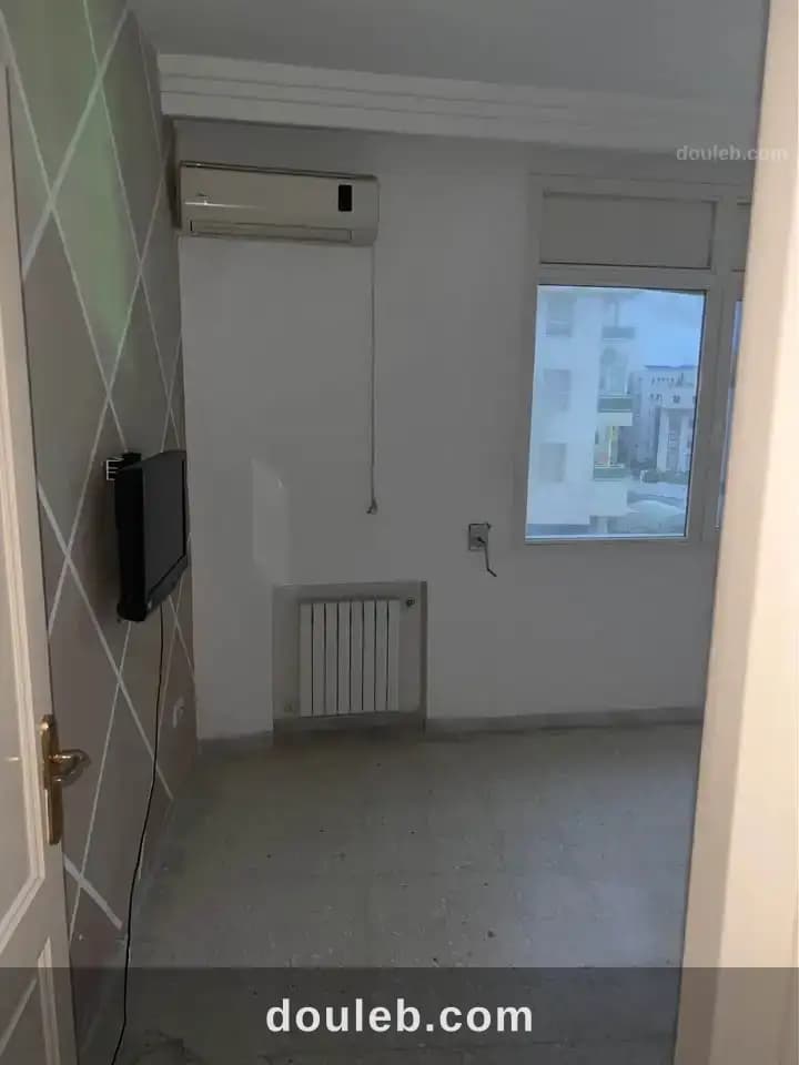 Un joli appartement s1 - Miniature 3