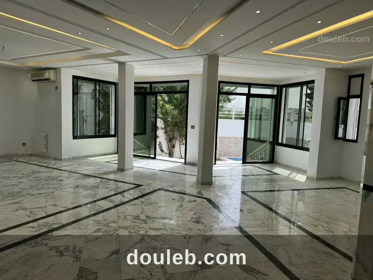 Belle villa 750 m2 au lac 1 à Tunis