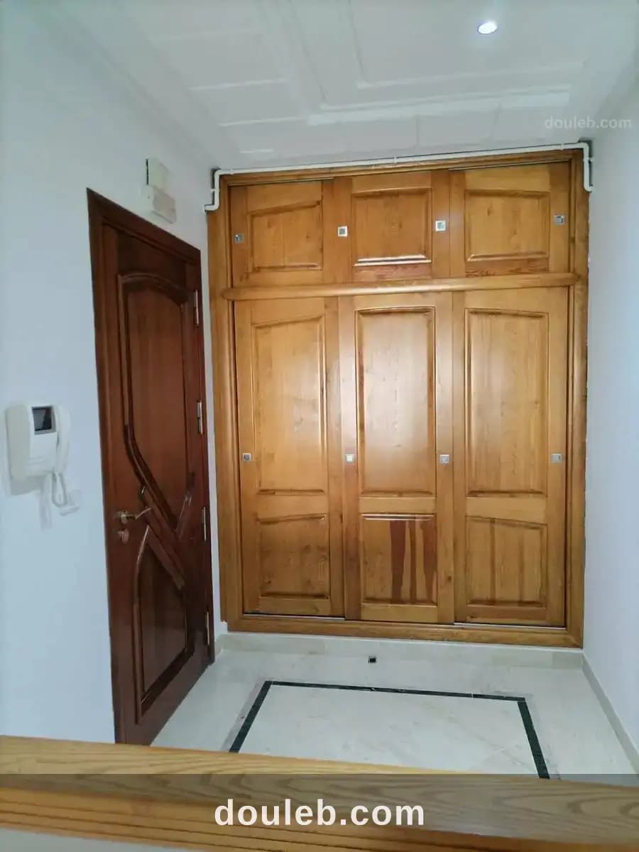 App 1 pièce en 2 eme étage route gremda klm3 à Sfax
