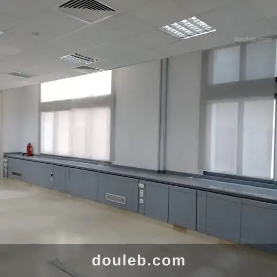 Spacieux bureau 400 m hall plus 7 au lac 1 à Tunis