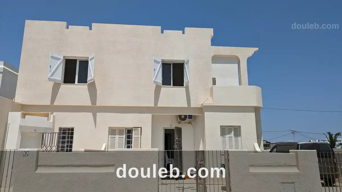 Appartements climatisés vue sur mer à korba plage - Miniature 5