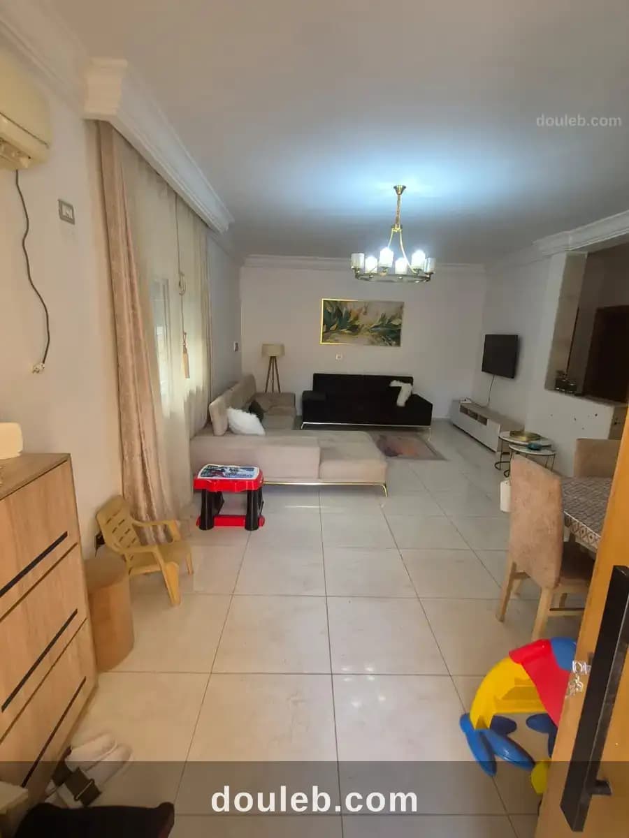 Gps immeuble cinq appartements plus local commerce à Ben Arous
