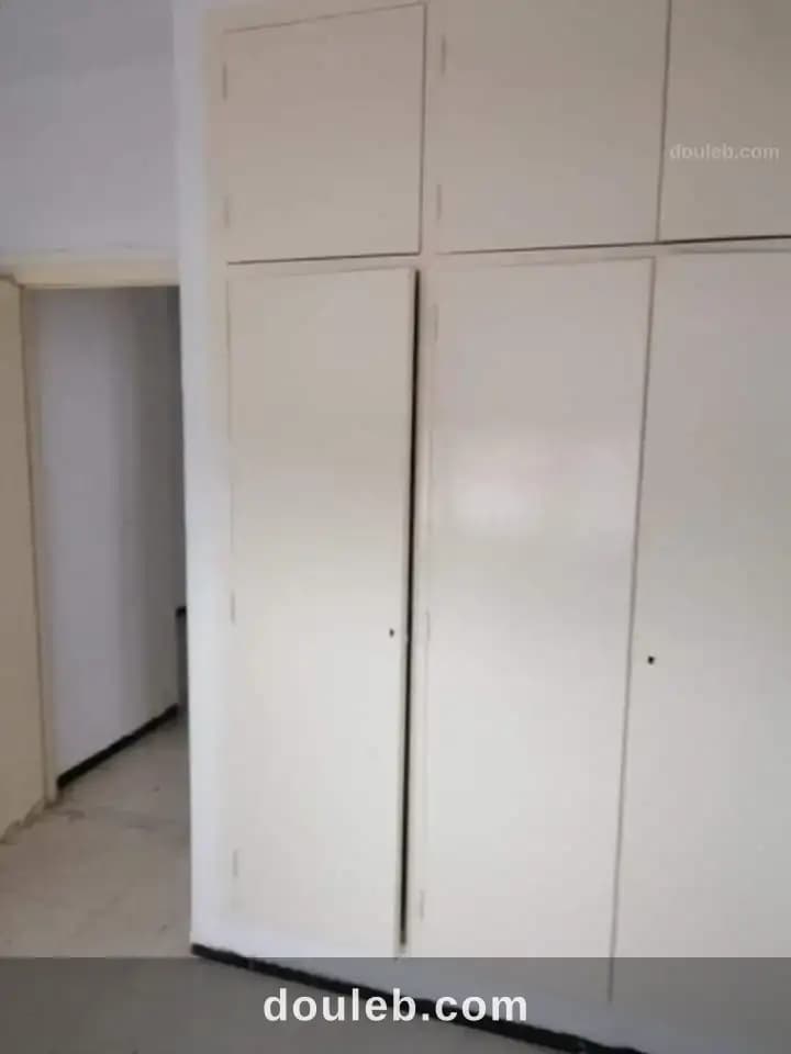 Appartement s3 au 3éme étage à ariana centre à Ariana