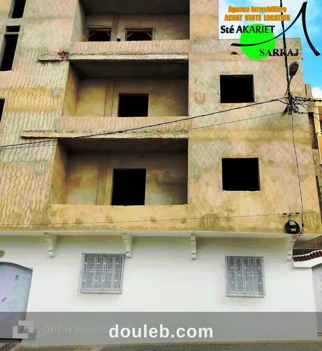 Petite immeuble r3 à sousse cité riadh 1 à Sousse